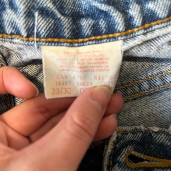 Vintage Levi’s purchased in Paris - Picture 2 of 3